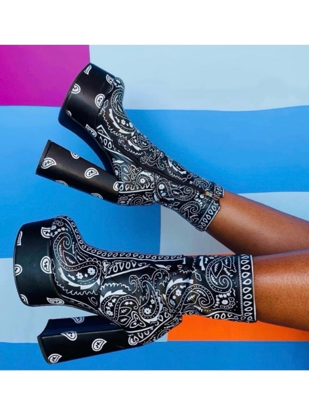 The Clarke Boots Nicolette Nichelle Platform Bandana Paisley Calf Size 8 Chunky